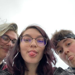 Meet your Posher, Kaitlyn